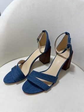 J. McLaughlin Shauna Denim Block Heel Ankle Strap Sandals 9.5 Leather Sole